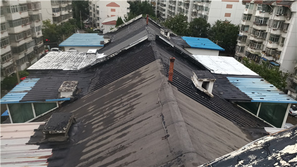 高层住宅小区屋面的维修实例