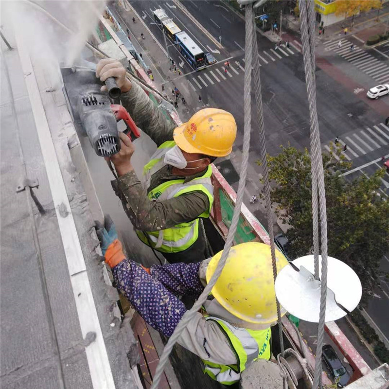 外墙空鼓瓷砖切割拆除2